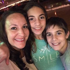 Meet your Posher, Crystal